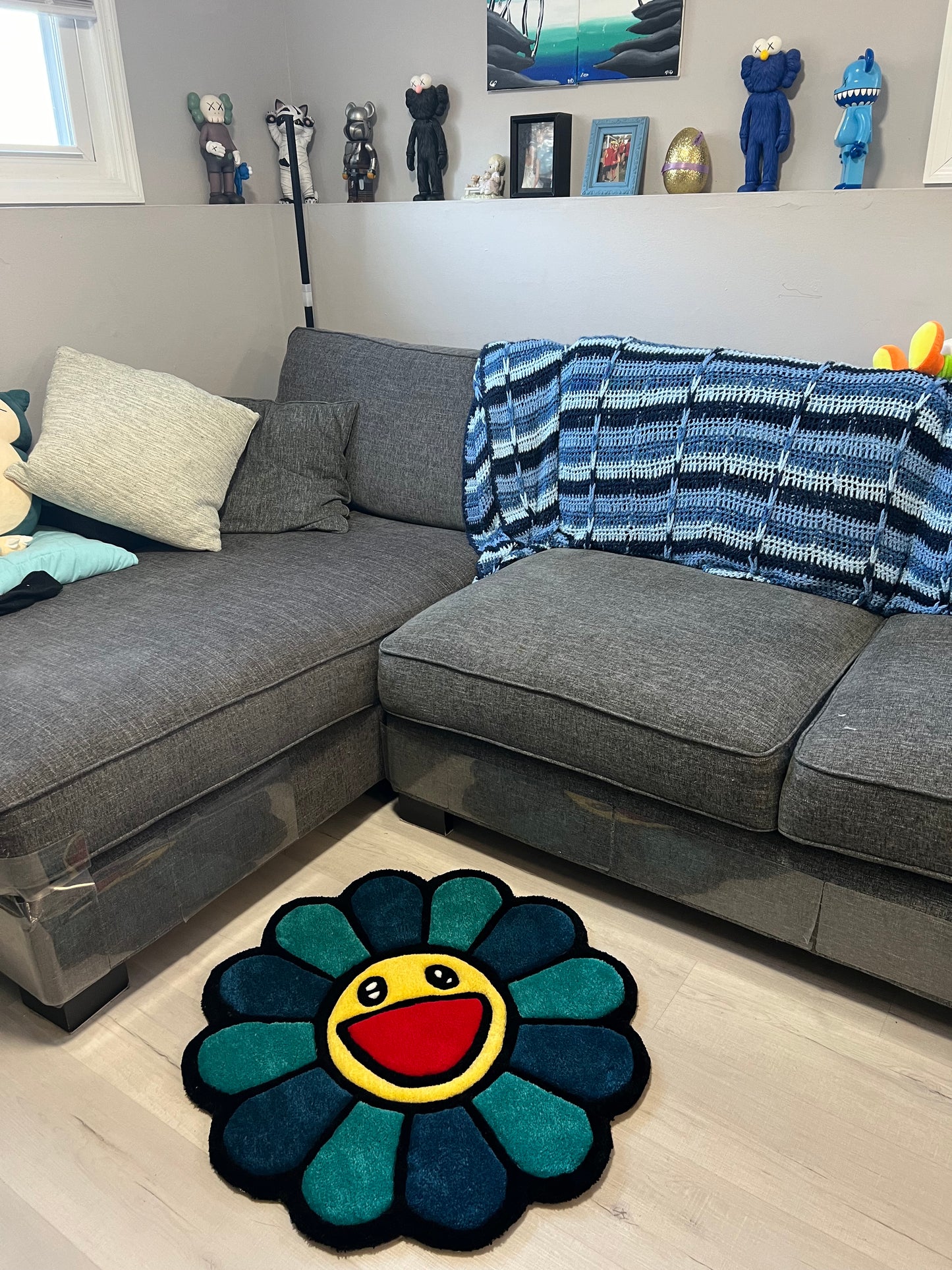 Blue/Teal Flower (SOLD)